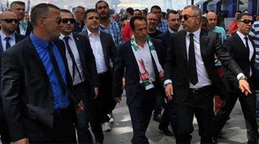 Karşıyaka'da Erdal Acar krizi!