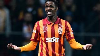 Galatasaray'ın eski yıldızı Zaha tepkilere dayanamadı! Galatasaray hakkında konuşacağım...
