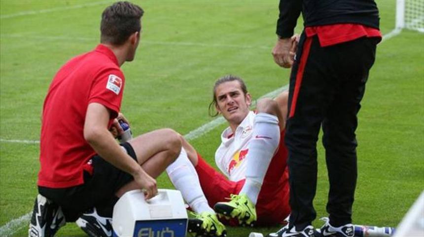 Atın&ccedil; Nukan 6 hafta yok