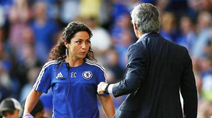 Şok s&ouml;zler: 'Seks delisi'