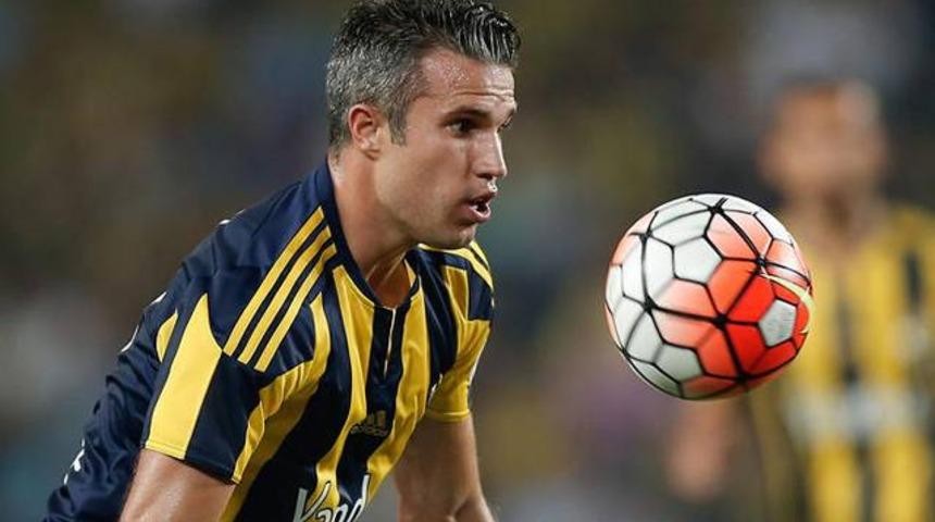 Fenerbah&ccedil;e'de Van Persie yine yedek