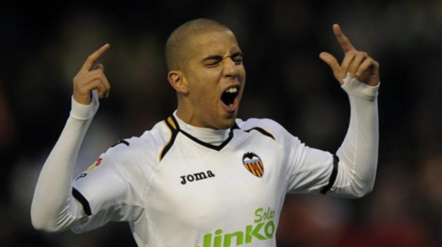 Fenerbah&ccedil;e'den flaş Feghouli a&ccedil;ıklaması!