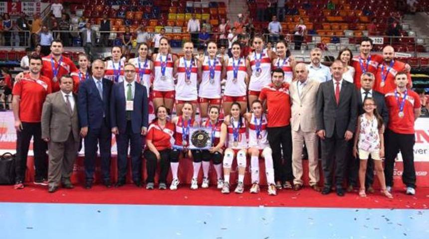 Milliler d&uuml;nya ikincisi