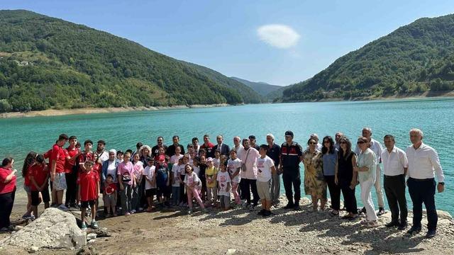 Sinop’ta baraj ve göletlere 1,5 milyona yakın sazan bırakıldı