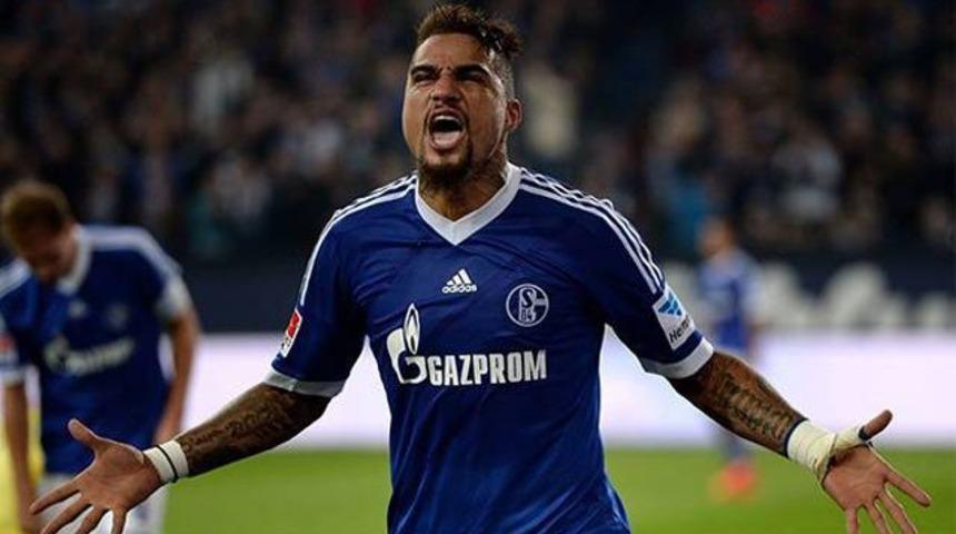 Fenerbah&ccedil;e ve Galatasaray direkten d&ouml;nd&uuml;