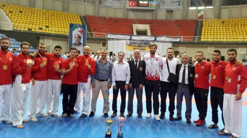 Milli karatecilerden 7 madalya