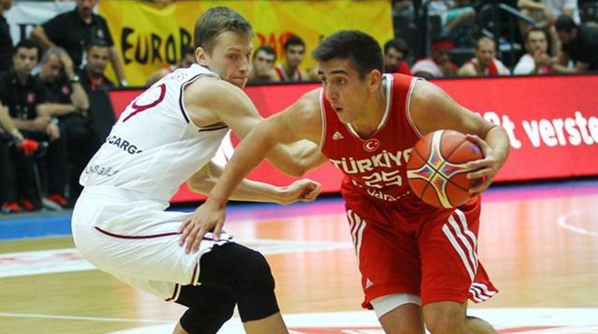 12 Dev Adam, Polonya&rsquo;ya yenildi