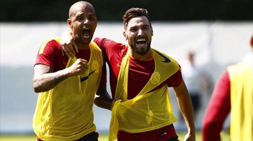 Galatasaray'a Melo m&uuml;jdesi