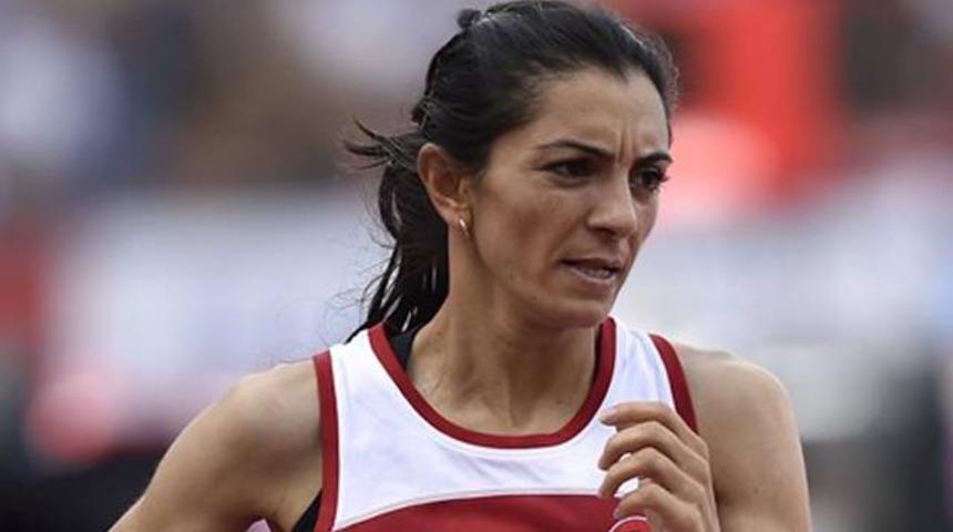 Milli atlet &Ouml;zlem Kaya finale y&uuml;kseldi