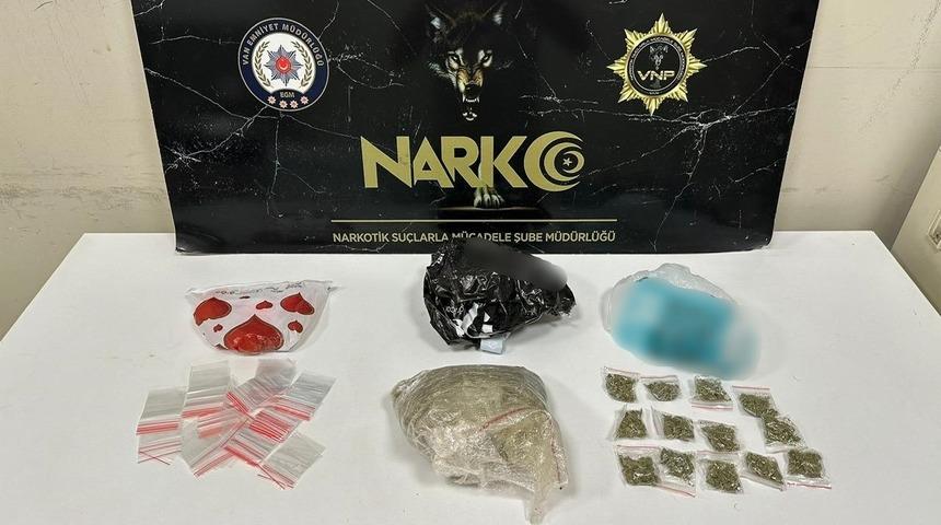 Van’da ‘torbacı’ operasyonu