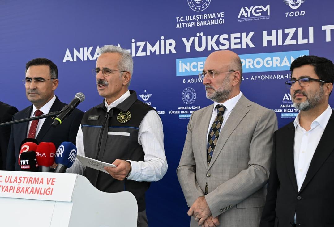 Ankara-İzmir YHT hattı için çalışmalar sürüyor!  3,5 saate düşecek  Milyonlarca insan faydalanacak 1
