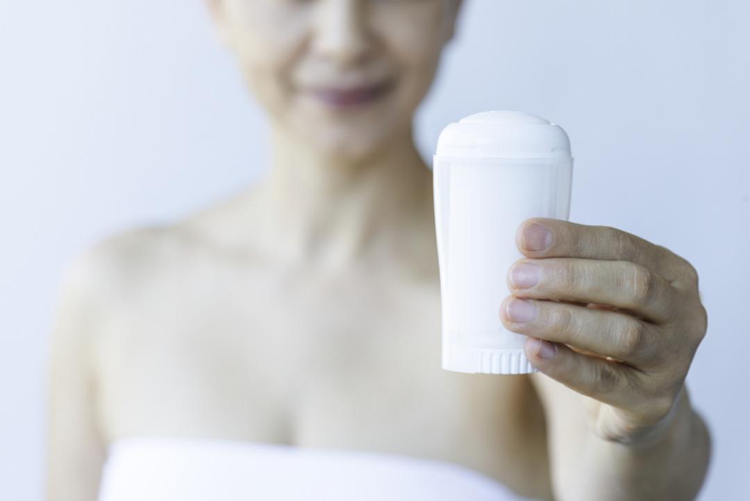 Sıcak havalarda herkesin yanında: Evde doğal deodorant yapılır mı? Doğal deodorant nasıl yapılır? 4