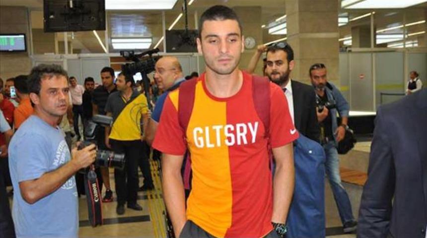 Cenk Gönen resmen Galatasaray'da
