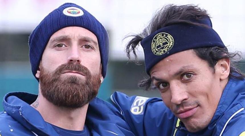 Fenerbah&ccedil;e'de Alves ve Meireles yolcu