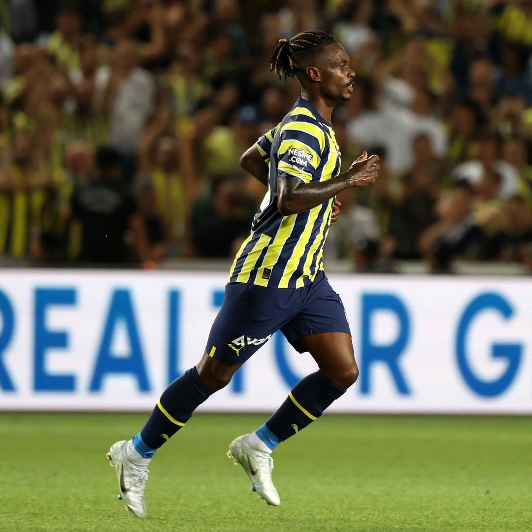 Fenerbahçe Lincoln Henrque nin sözleşmesini feshetti! 1