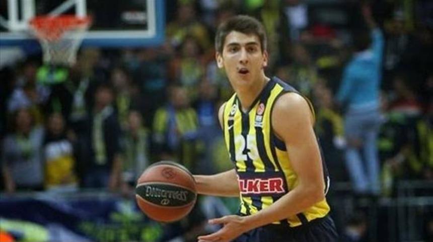 Kenan Sipahi Milli Takım kadrosundan &ccedil;ıkartıldı