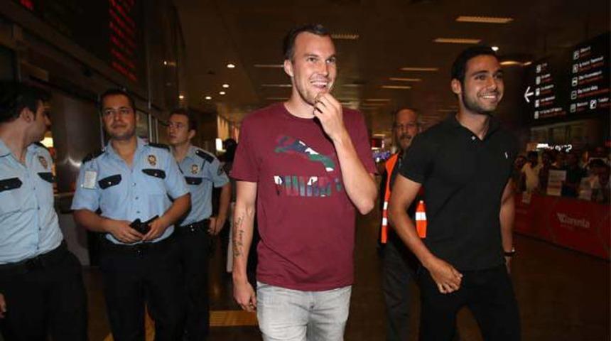 Galatasaray Grosskreutz'u borsaya bildirdi