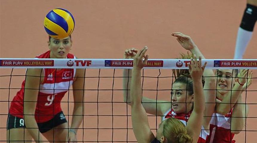 Sultanlar final kapısını araladı