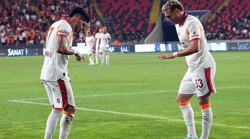 Galatasaray sezona farklı galibiyetle başladı! Cimbom Gaziantep deplasmanından farklı galibiyetle dönüyor...