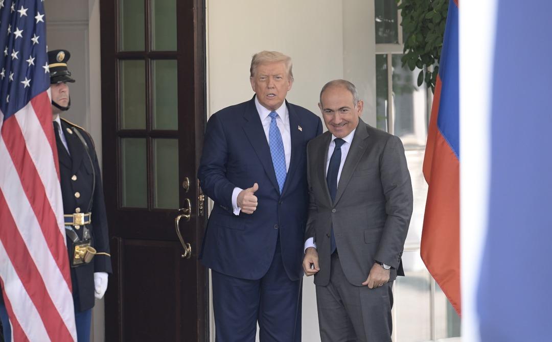 Üçlü zirveden barış çıktı: Azerbaycan ile Ermenistan anlaşma yaptı 2