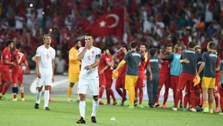 A Milli Takımımız'a Euro 2016 play-off'u için 4 puan yetiyor