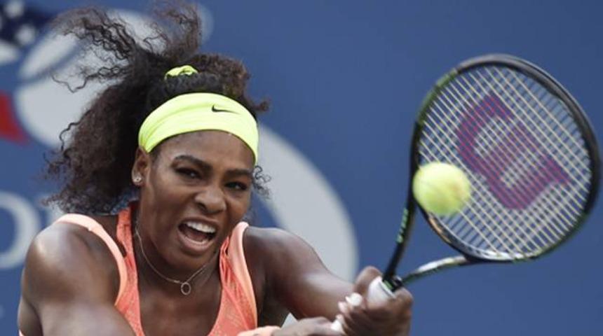 Djokovic ve Williams çeyrek finalde