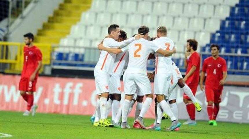 &Uuml;mit milliler, elemelere yenilgiyle başladı