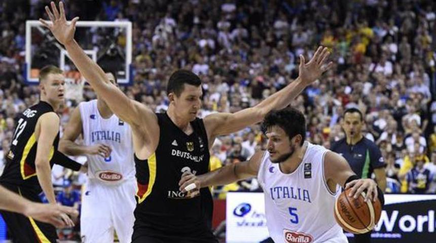 İtalya 89 - 82 Almanya