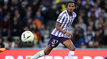 Süper Lig devi Beşiktaş Fransız ekibi Toulouse'un uçağı Yann Gboho ile ilgileniyor! Genç oyuncuya teklif bile yapıldı...