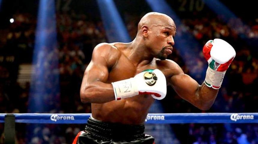 Mayweather Rocky&rsquo;nin rekorunu egale etti