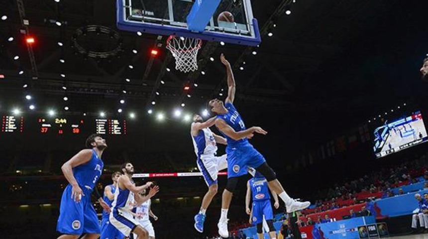 İsrail 52 - 82 İtalya