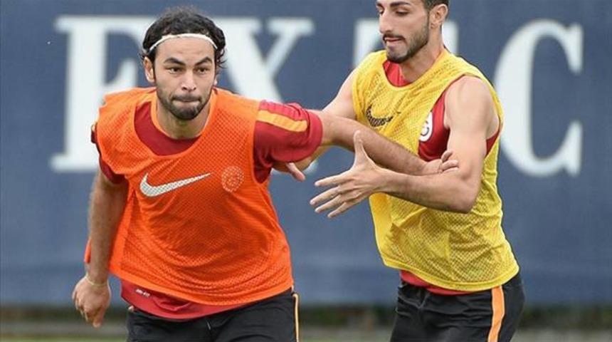 Sel&ccedil;uk İnan idmana ge&ccedil; katıldı, &Ouml;zbek'le tokalaşmadı