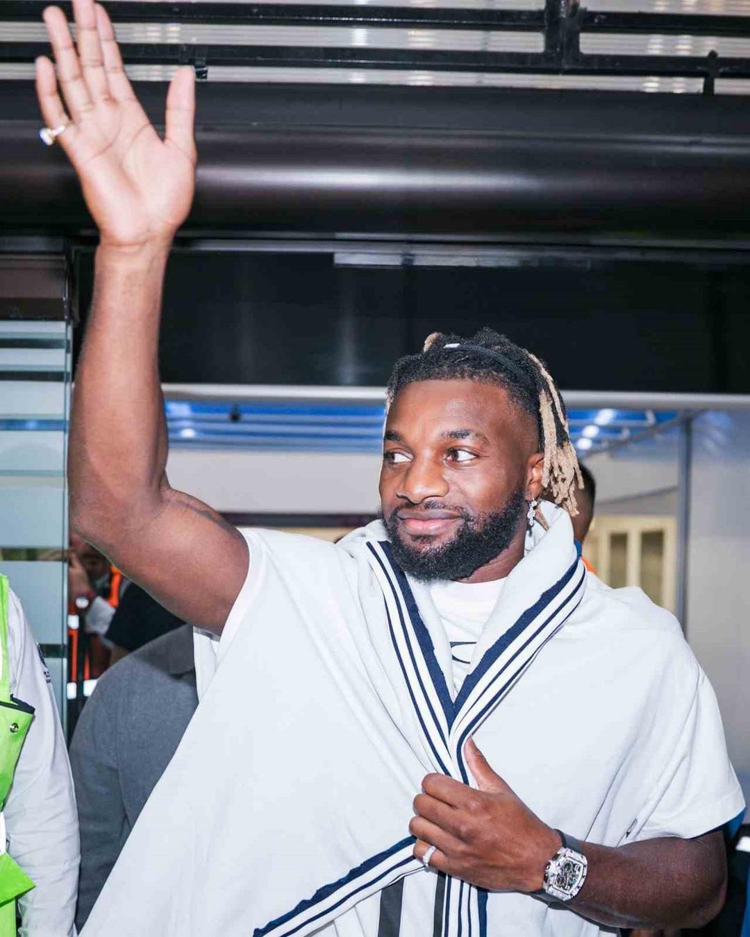 Fenerbahçe nin eski oyuncusu Allan Saint-Maximin, Club America’da! 1