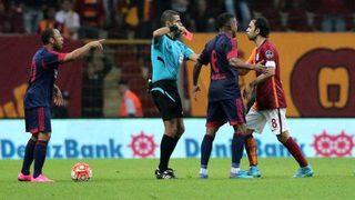 Mete Kalkavan'ın babası küfürlere dayanamadı ve...