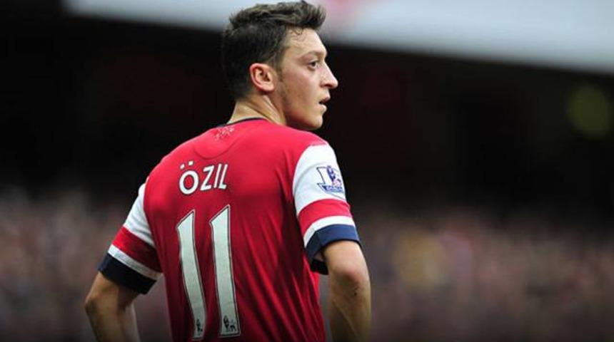 F.Bah&ccedil;e'nin devre arası bombası Mesut &Ouml;zil