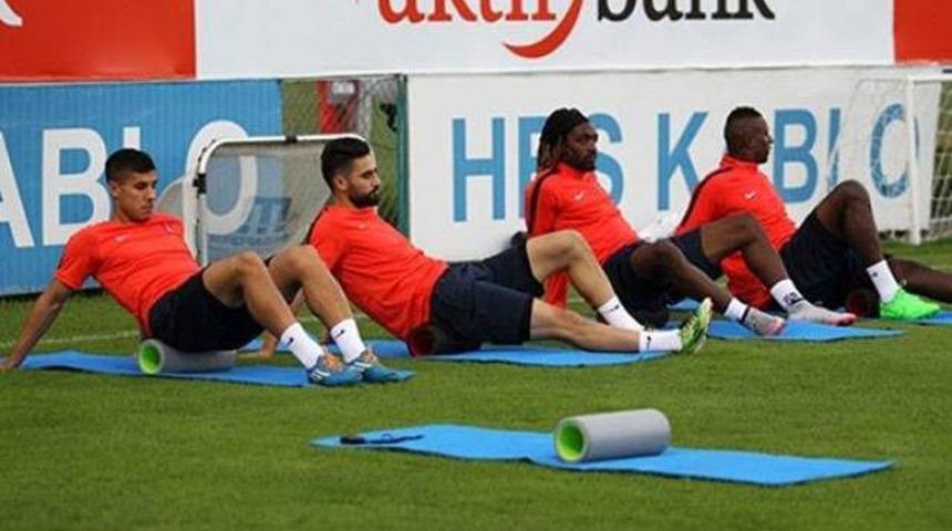 G.Saray &ouml;ncesi M'Bia tedirginliği!..