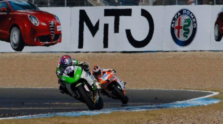 İspanya'da zirve Sofuoğlu'nun