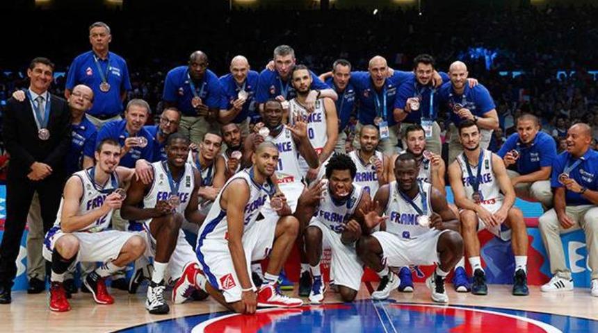 Fransa madalyayı kaptı!