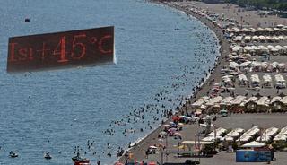 Antalya'nın denizi bile yanıyor! Termometreler 45, deniz suyu 32 derece