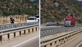 Kilometrelerce süren tehlikeli yolculuk kameraya yansıdı 