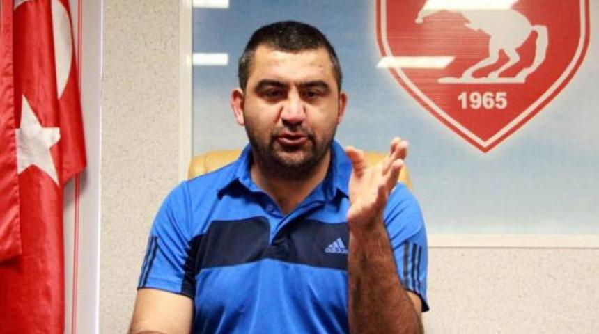 &Uuml;mit &Ouml;zat s&uuml;rprizi