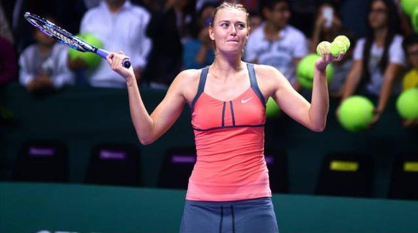 Sharapova geri d&ouml;n&uuml;yor