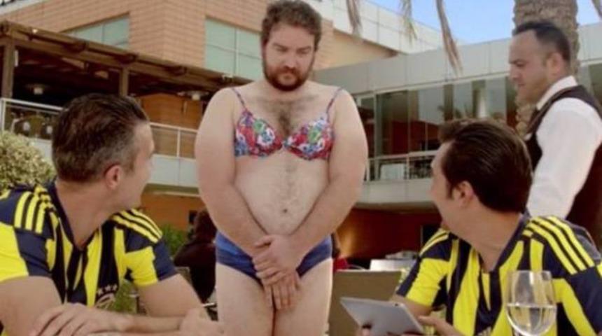 Bikinili FB Yandex reklamı izlenme rekorları kırıyor