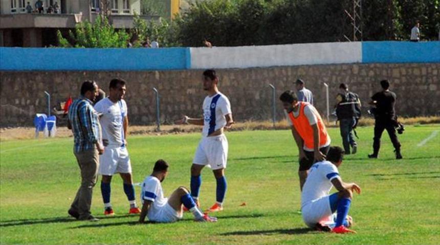 Kurtalanspor-Karşıyaka ma&ccedil;ına ter&ouml;r damgası