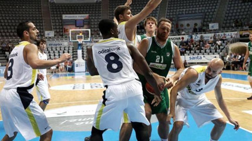 Fenerbah&ccedil;e 62-59 Dar&uuml;şşafaka Doğuş