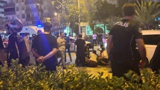 Adana'da yunus polisleri kazada yaralandı