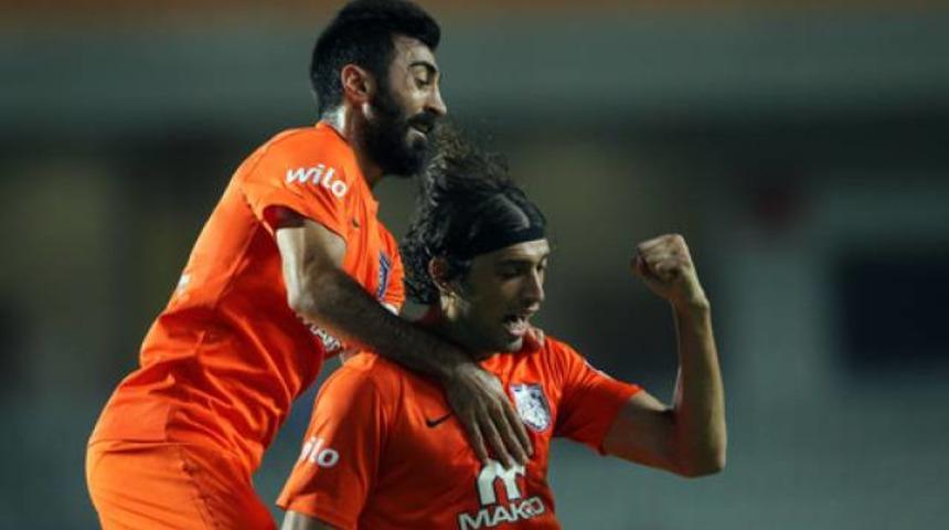 Kayserispor - Başakşehir maçı canlı yayınla Lig Tv 3’te