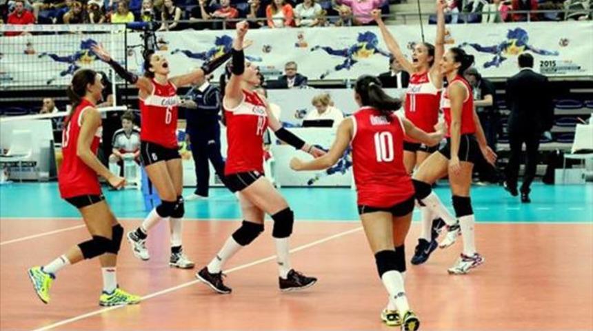 T&uuml;rkiye 3-0 Azerbaycan