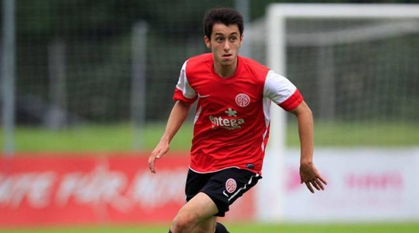 L&ouml;w, Yunus Mallı kararını verdi