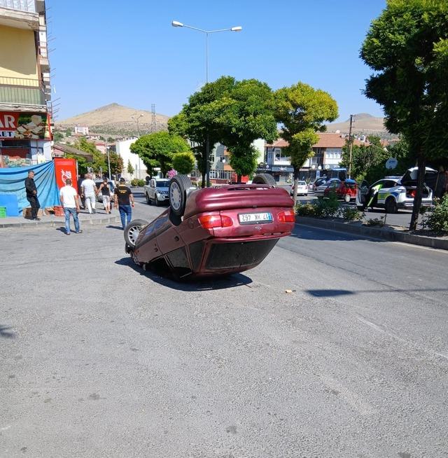 Otomobil takla attı: 1 yaralı 1